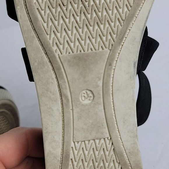 Eileen Fisher Wisp Suede Women's Sandals - Picture 9 of 10